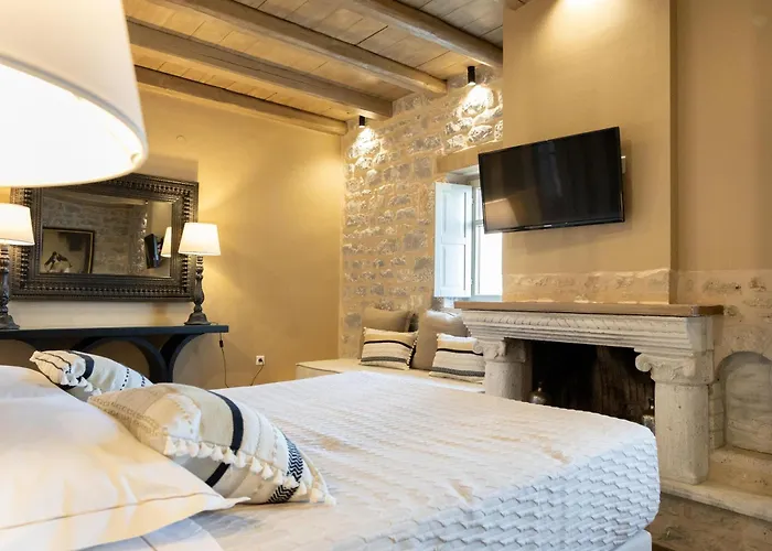 Akrolithi Guesthouse